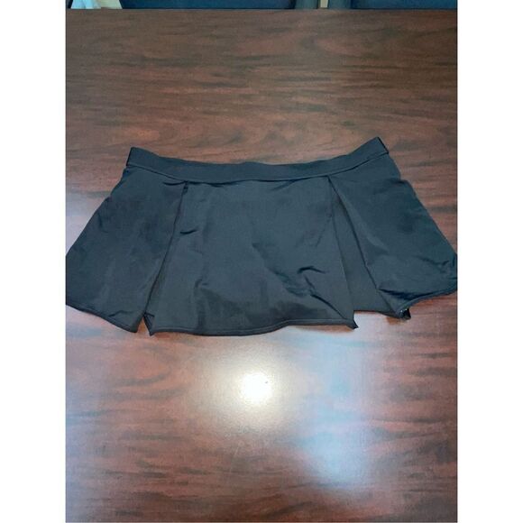 Time and Tru Black Swim Skirt - Picture 1 of 4